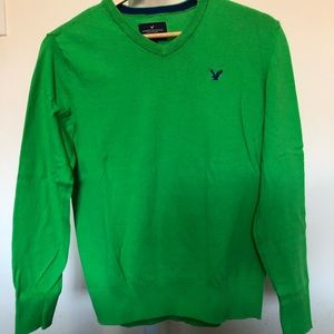 American Eagle Mens Classic Fit Sweater. Size Small. Green color.